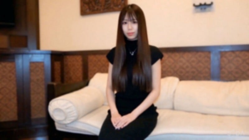 FC2-PPV-4693739 [未经审查] 高挑苗条的美女！看到她摇动优雅、美丽、闪亮的头发寻求快乐，真是太棒了！吞咽两次并达到高潮※Bonus HD