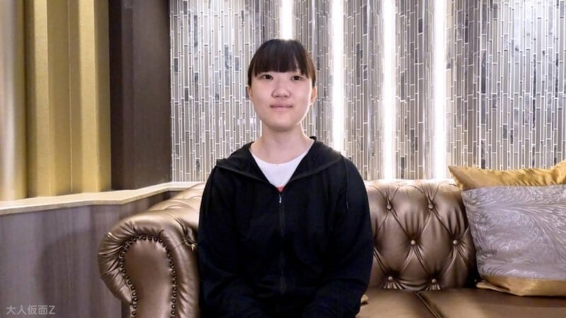 FC2-PPV-4738195 Kokoa（19）中出后，她用窥器舀出精液放入口中，当她以大展身手的姿势被玩具挑逗时，她像鲸鱼一样喷射。